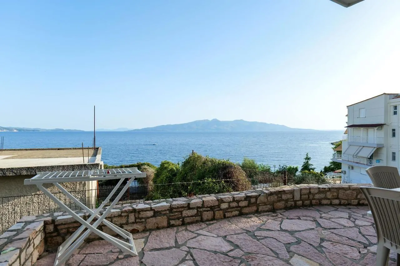 Rei Apartments Sarande Homestay