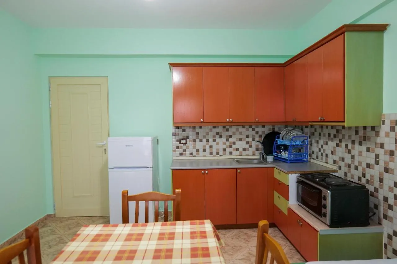 Homestay Rei Apartments Sarande