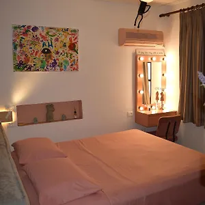 Frequency 286 Appartamento Tirana